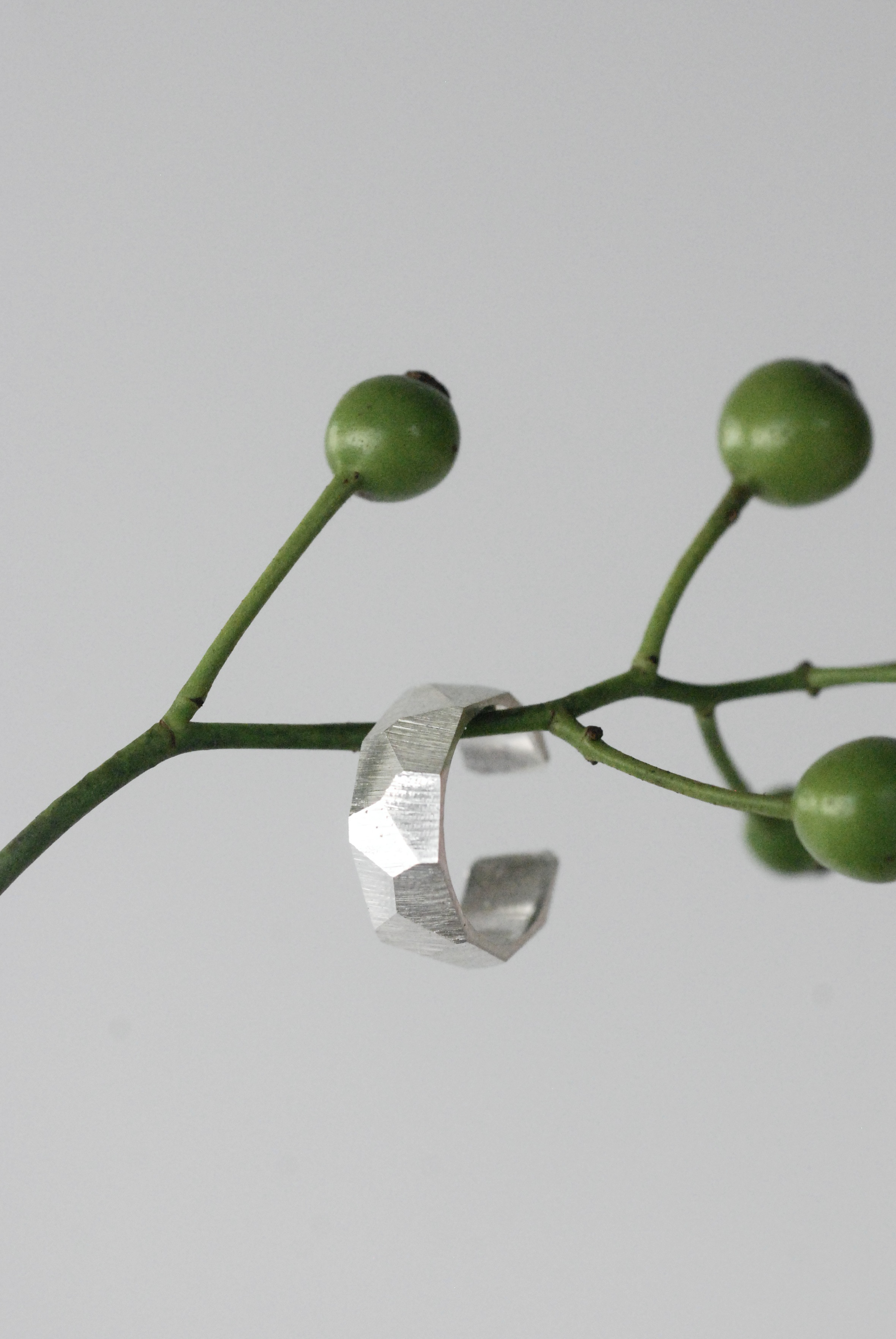 SV925「擦り出しのイヤカフ 5mm」