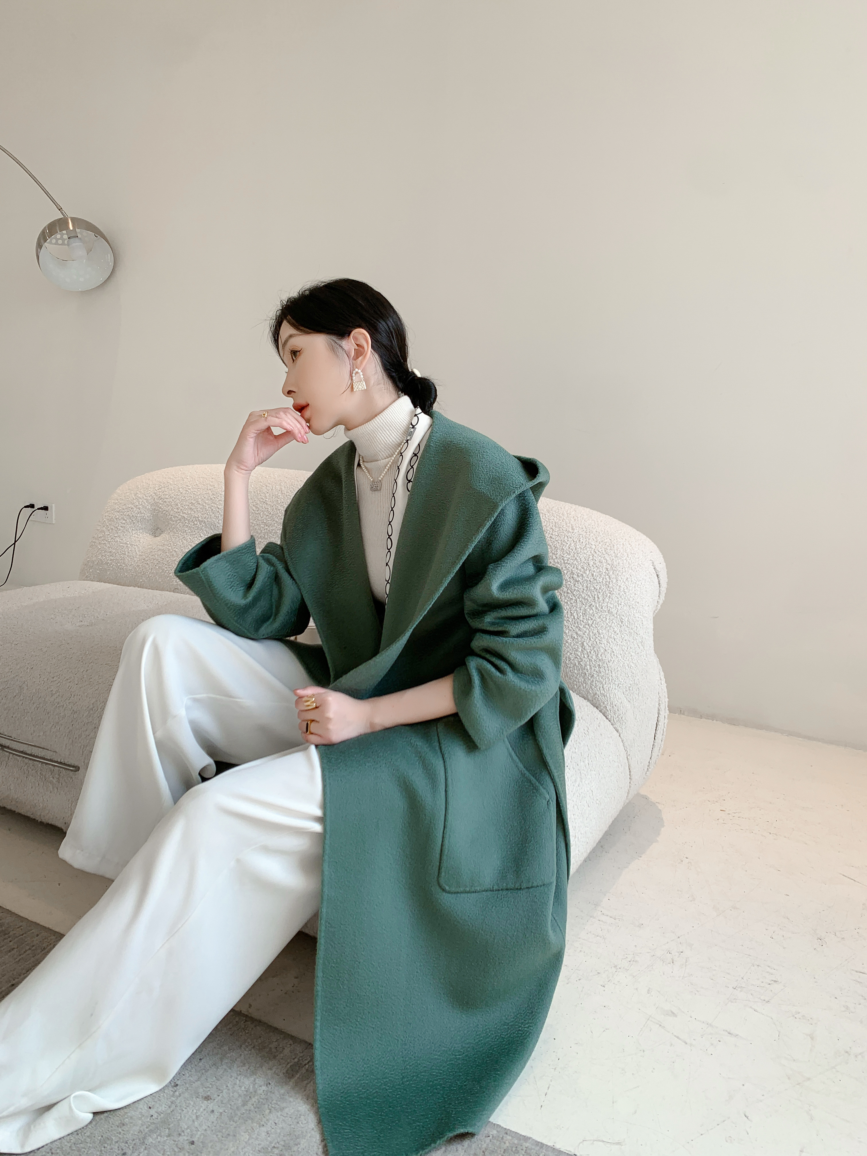 【全15色】【ウール100％】　優しい艶感あり　リバーシブル生地　手縫いコート☆オーダーメイド可