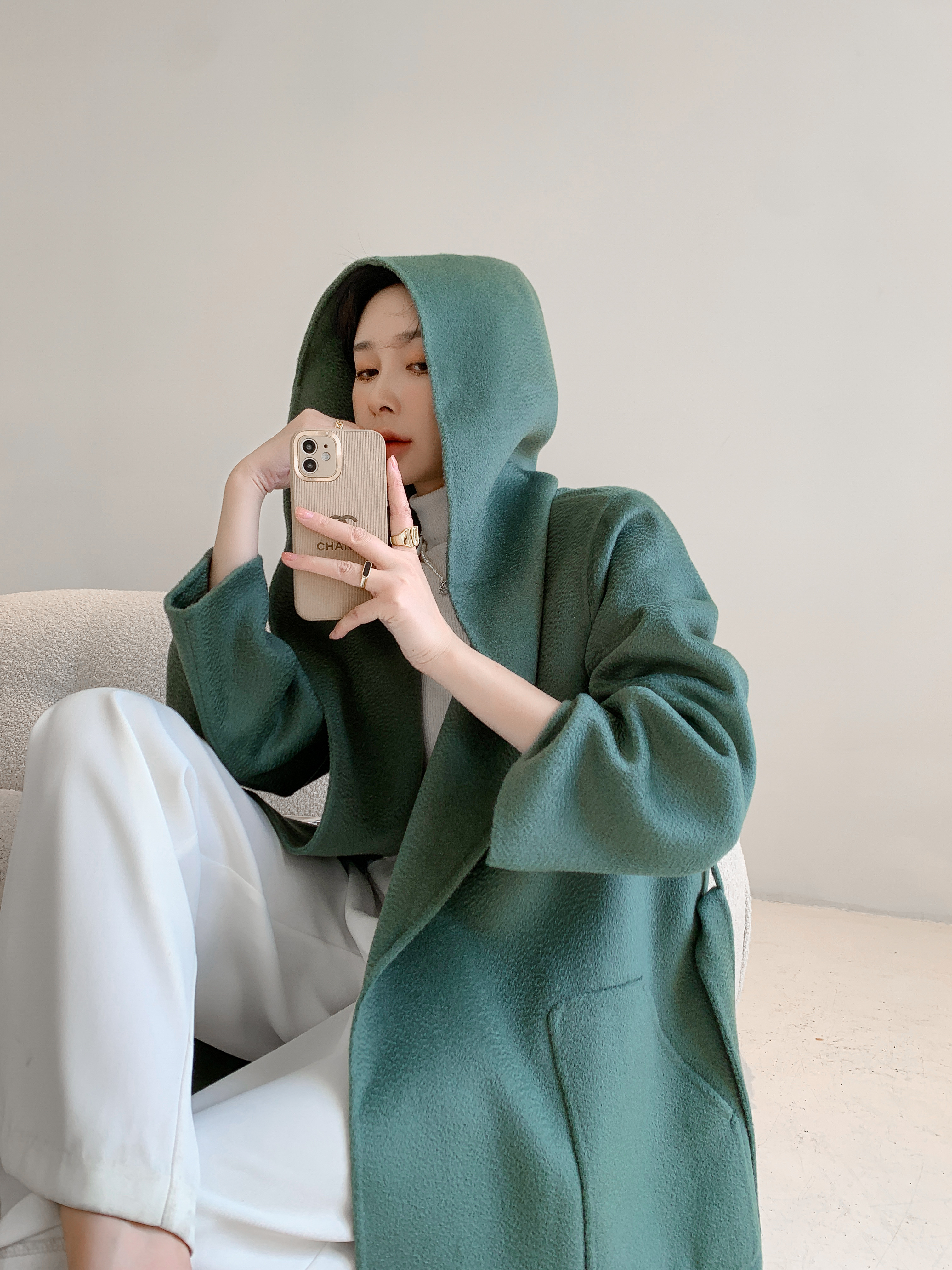 【全15色】【ウール100％】　優しい艶感あり　リバーシブル生地　手縫いコート☆オーダーメイド可