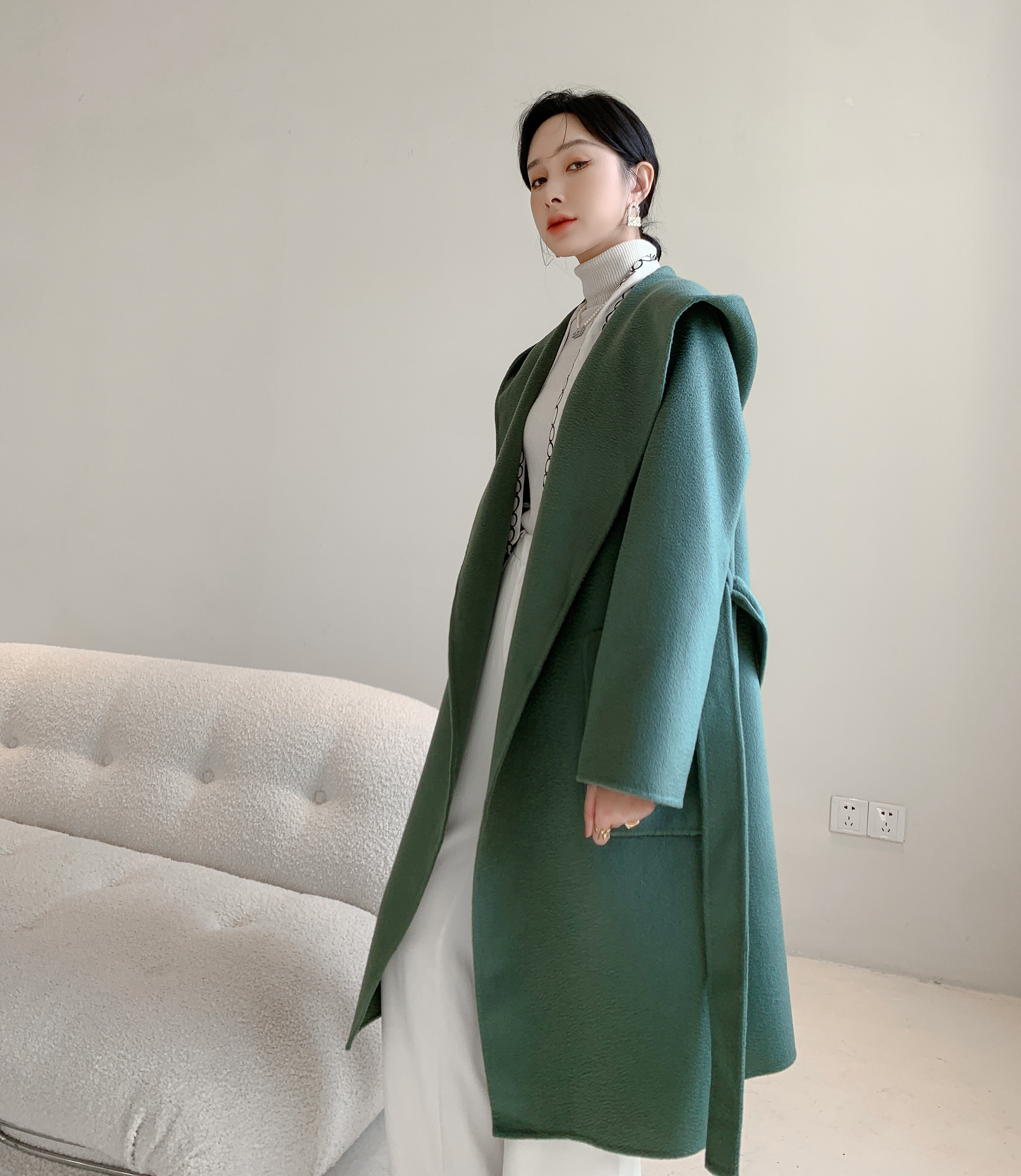 【全15色】【ウール100％】　優しい艶感あり　リバーシブル生地　手縫いコート☆オーダーメイド可