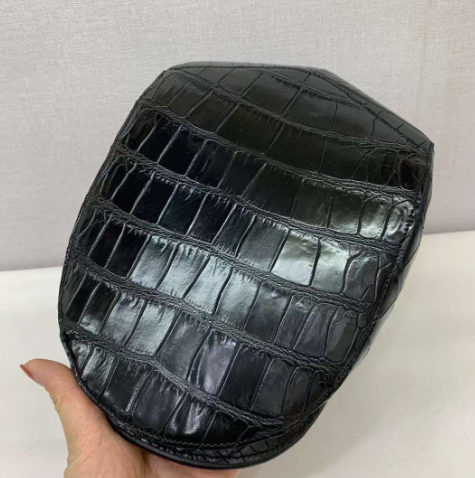 新品お洒落なクロコダイル 腹革ハンチング帽子四季通用　頭囲60cmまで