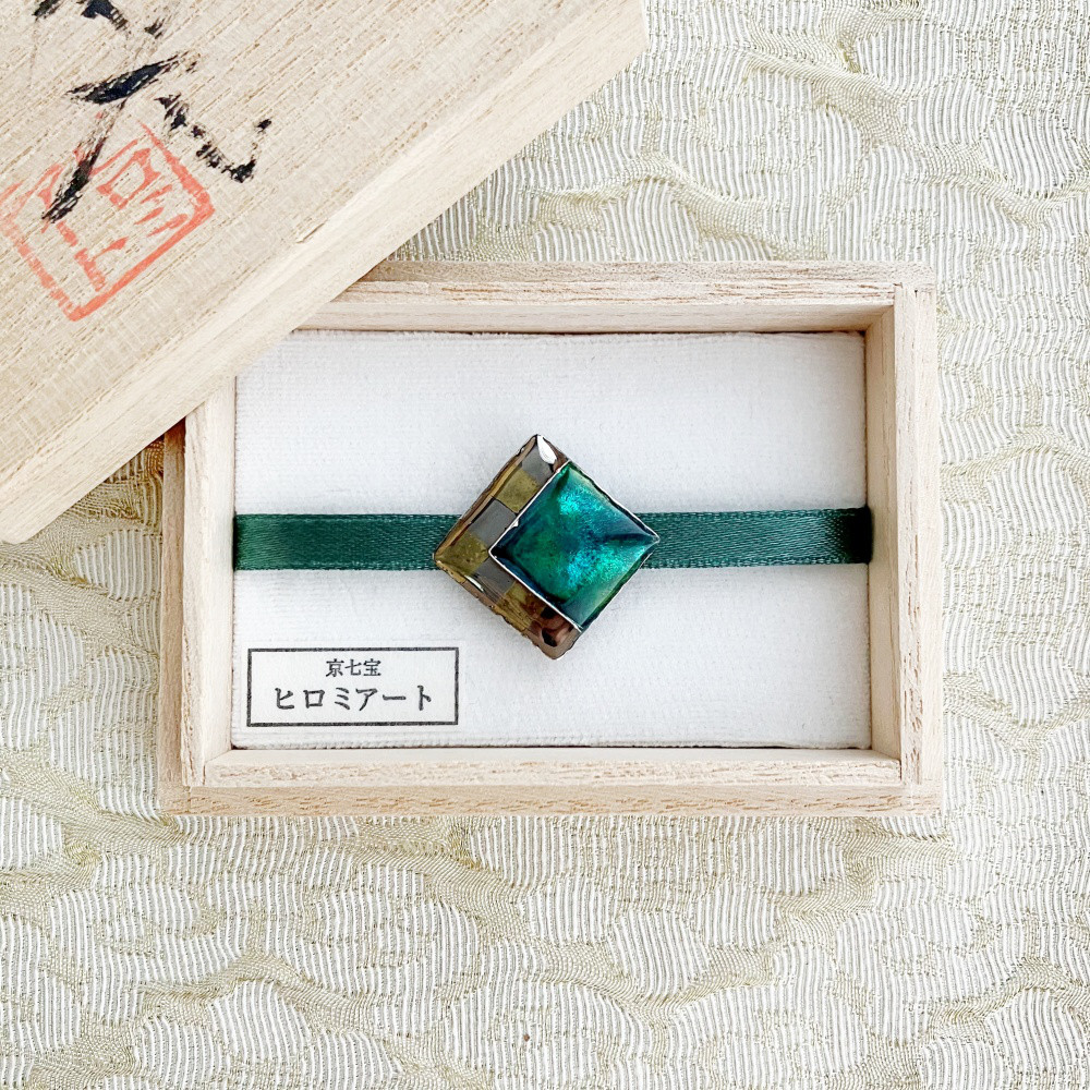 帯留め 角（青竹色） ｜京七宝銀有線