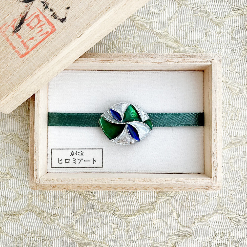 帯留め トリコロール｜京七宝銀有線