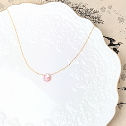 桜色ピンクシェルの１粒ネックレス・14kgf 2枚目の画像