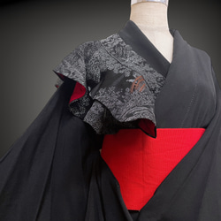 黒 銀刺繍 裏赤 フリルサッシュベルト リボン ウエスト 67〜87cm  太ベルト 着物リメイク 衣装 N71110 5枚目の画像