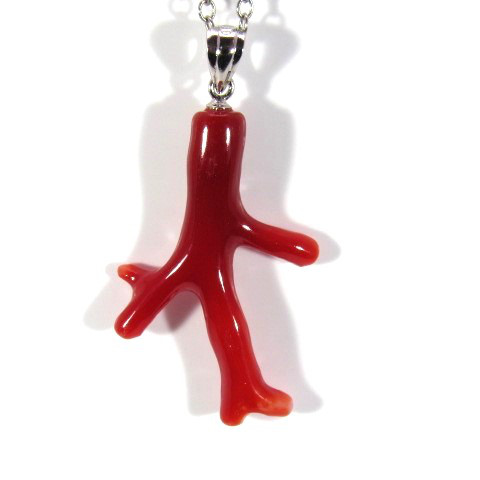 宝石珊瑚　さんご　赤枝　ペンダント　ネックレス　アクセサリ－・ジュエリ－　No－01429