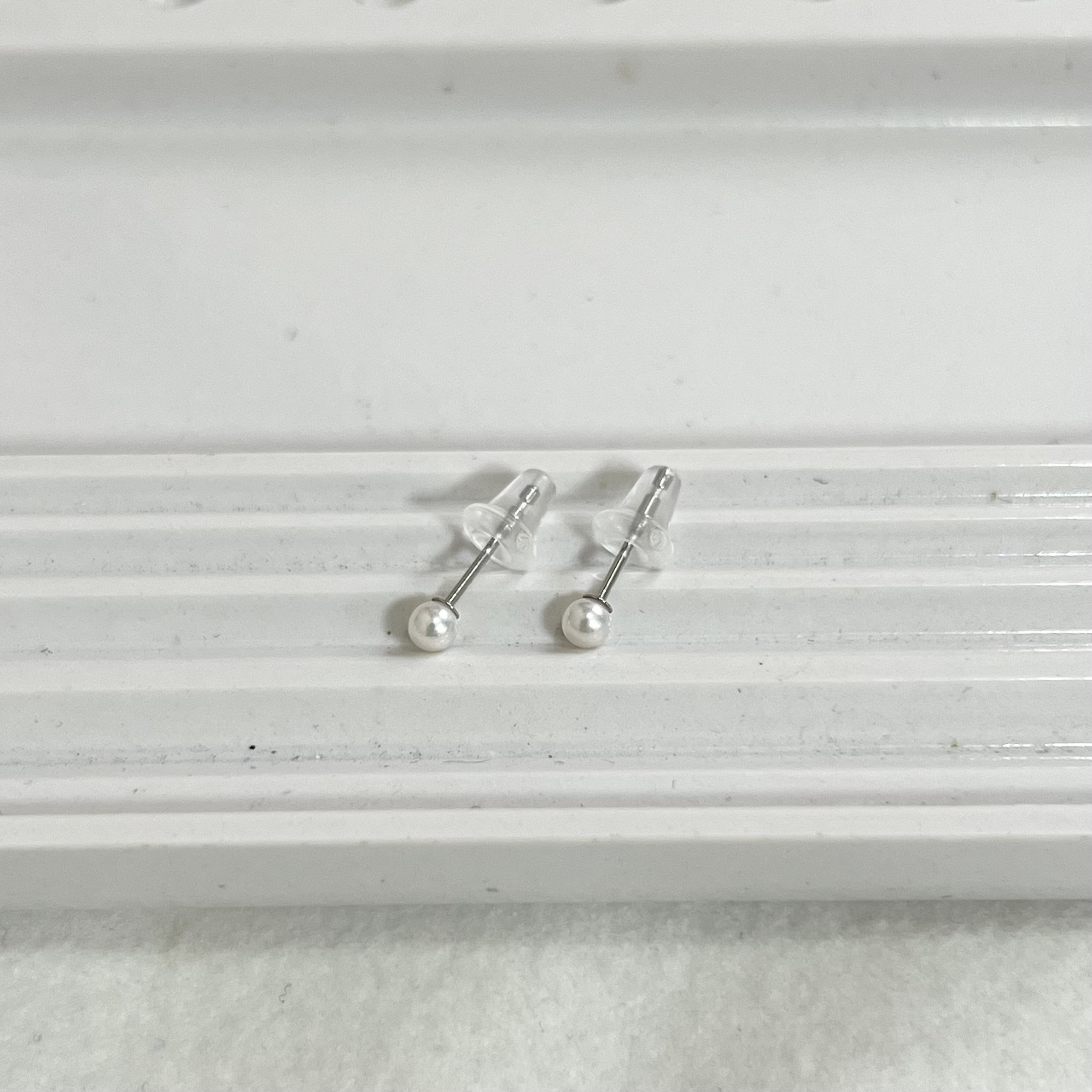 プラチナ 一粒パール ピアス 2.5-3ミリ あこや真珠 pt900 ベビーパール シリコンキャッチ 国産 和珠 本真珠