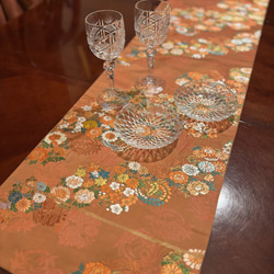 豪華刺繍 花嫁衣装の丸帯から作ったタッセル付き正絹テーブルランナー