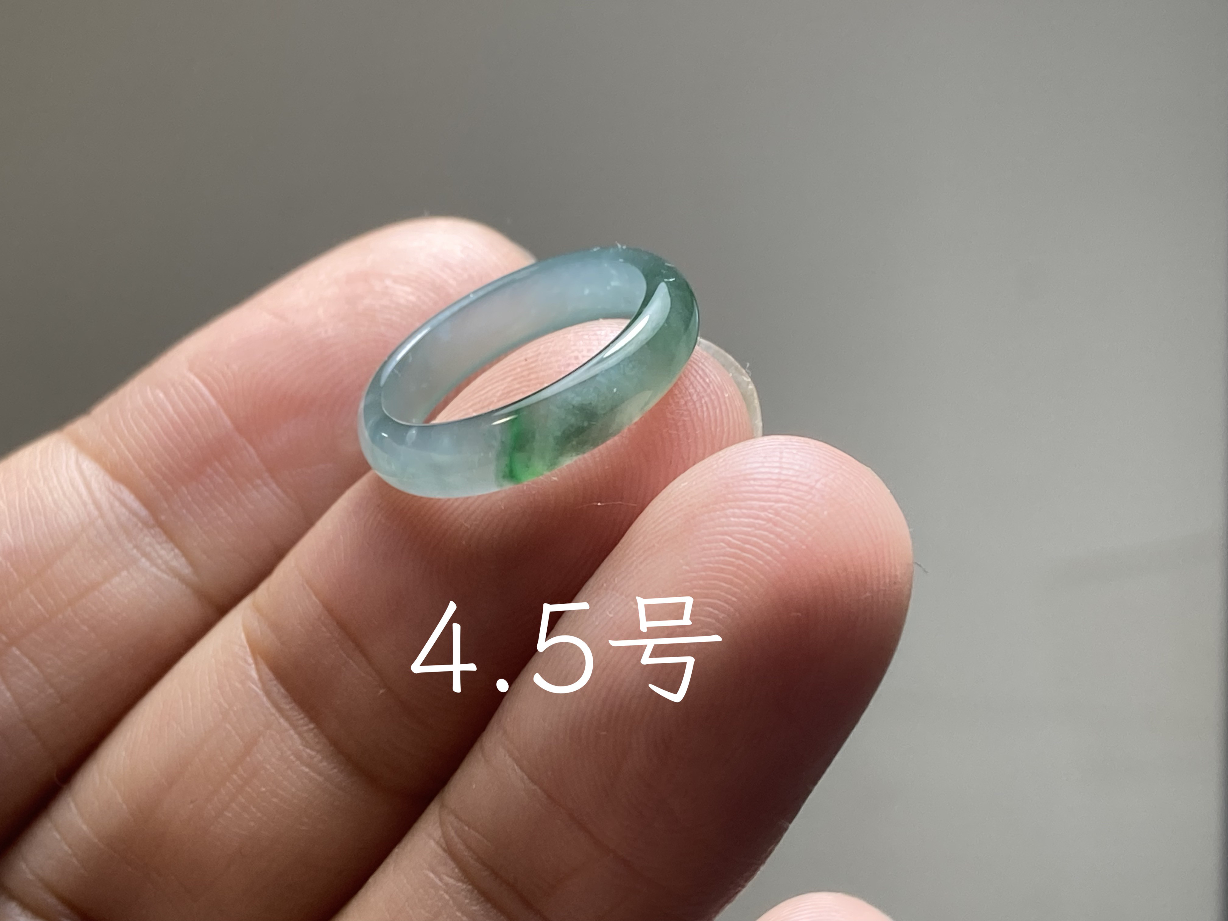 L15-20 ピンキーリング 氷種 青緑色 4.5号 グアテマラ産 A貨 本翡翠 くりぬき リング