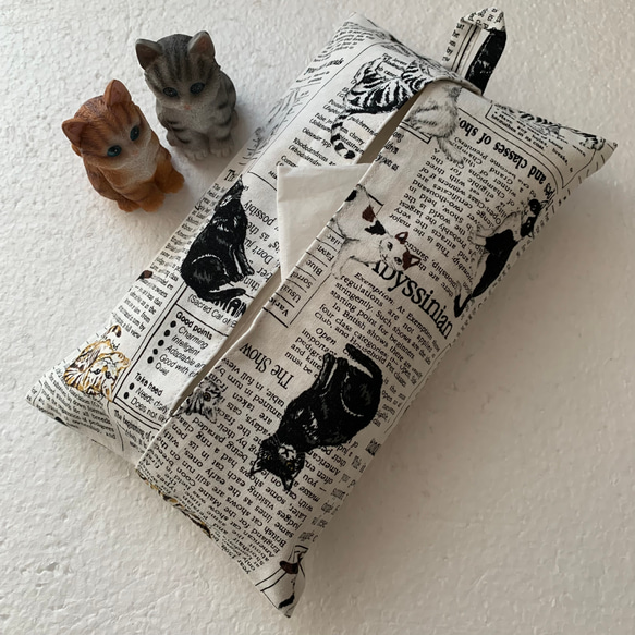 エコティッシュカバー☆マスクストッカー♪猫新聞♪2カラー 2枚目の画像