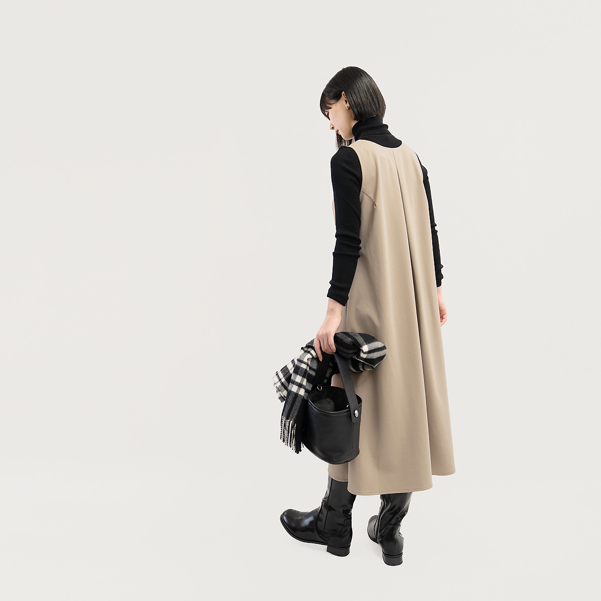 年間通して一枚で 前後2WAY 上質 ジャンスカワンピース ベージュ ●CORALIE-JNOP●