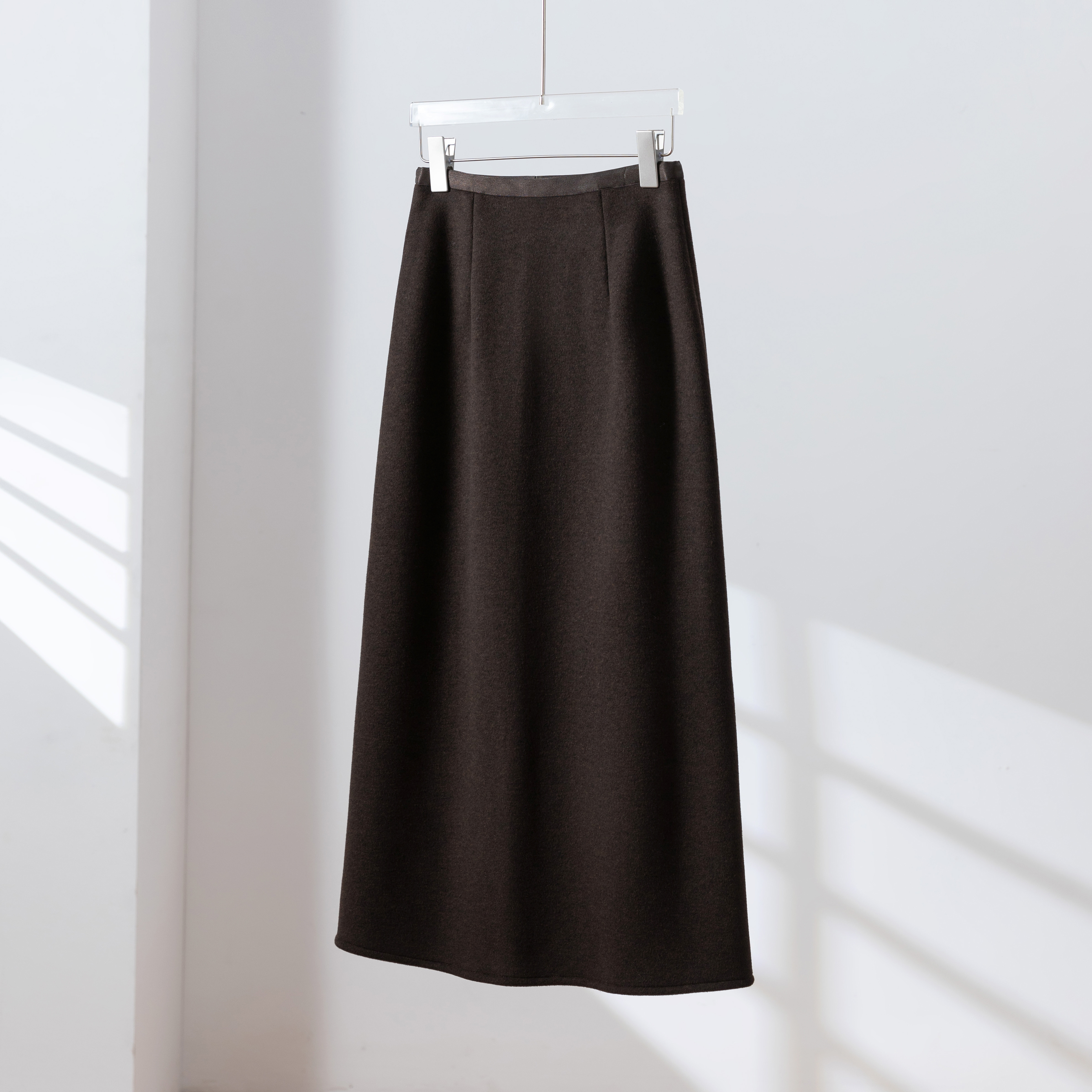 ★即納★グラフェン裏層で驚きの温かさ。ボンディング素材スカート　マキシスカート ブラウン　 251118-1