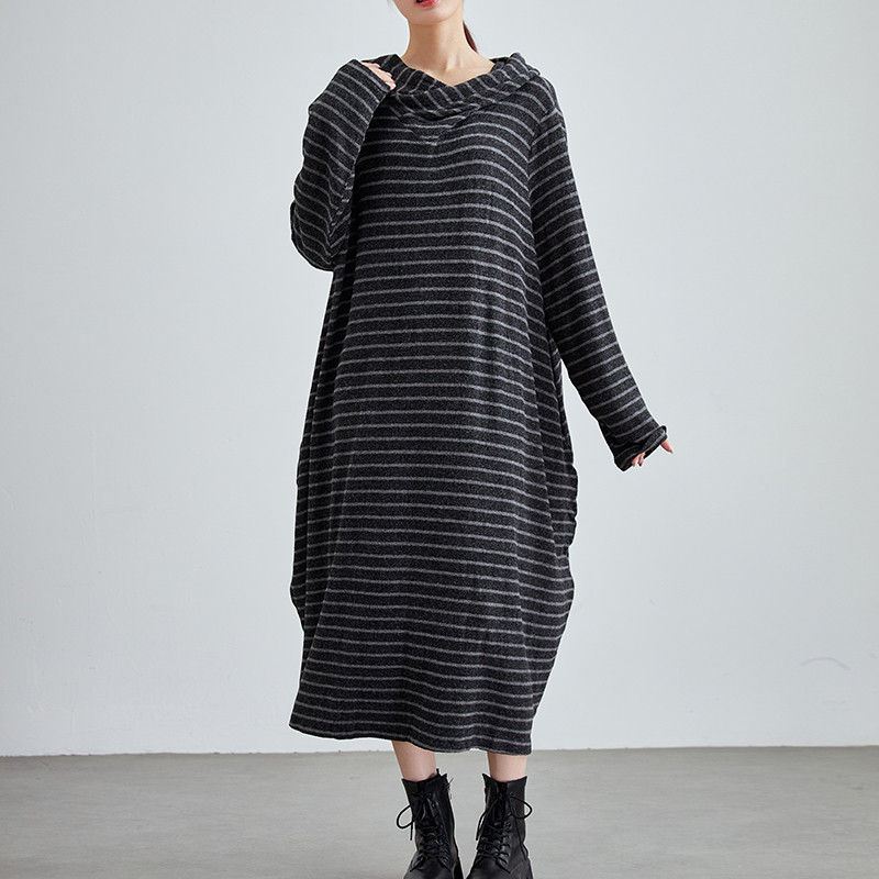 秋冬新款ルーズハードルネックロングスリーブニットコットン文芸レトロストライプワンピース