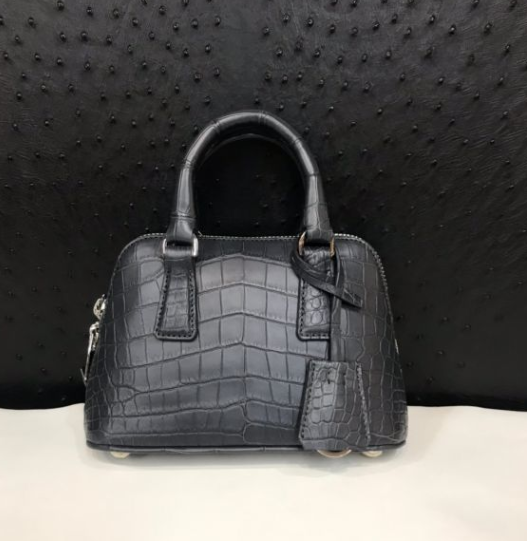 ワニ革 鞄 ショルダーバッグ レディースバッグ クロコダイルレザー ハンドバッグ 手揚げバッグ 女性 通勤 大人気