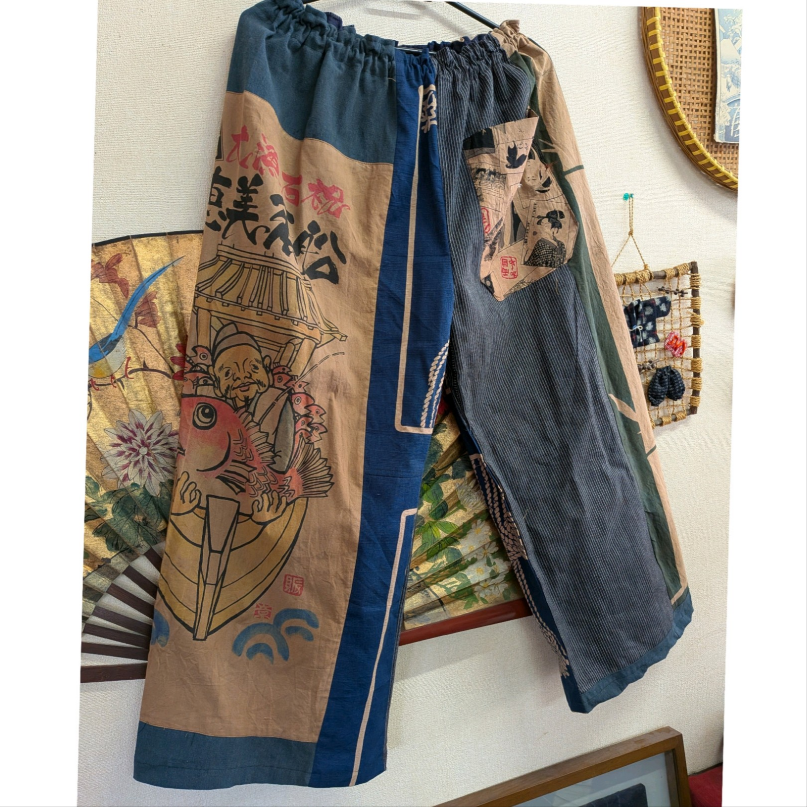 手ぬぐい（恵比寿柄等）柿渋染めと縞絣のパンツ　　　古布リメイク