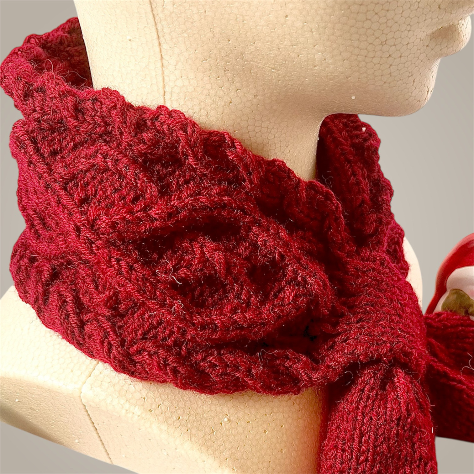 アルパカ混ふんわりリボンマフラー｜ 立体アラン模様のやさしい冬ニット ボルドー 7,110円