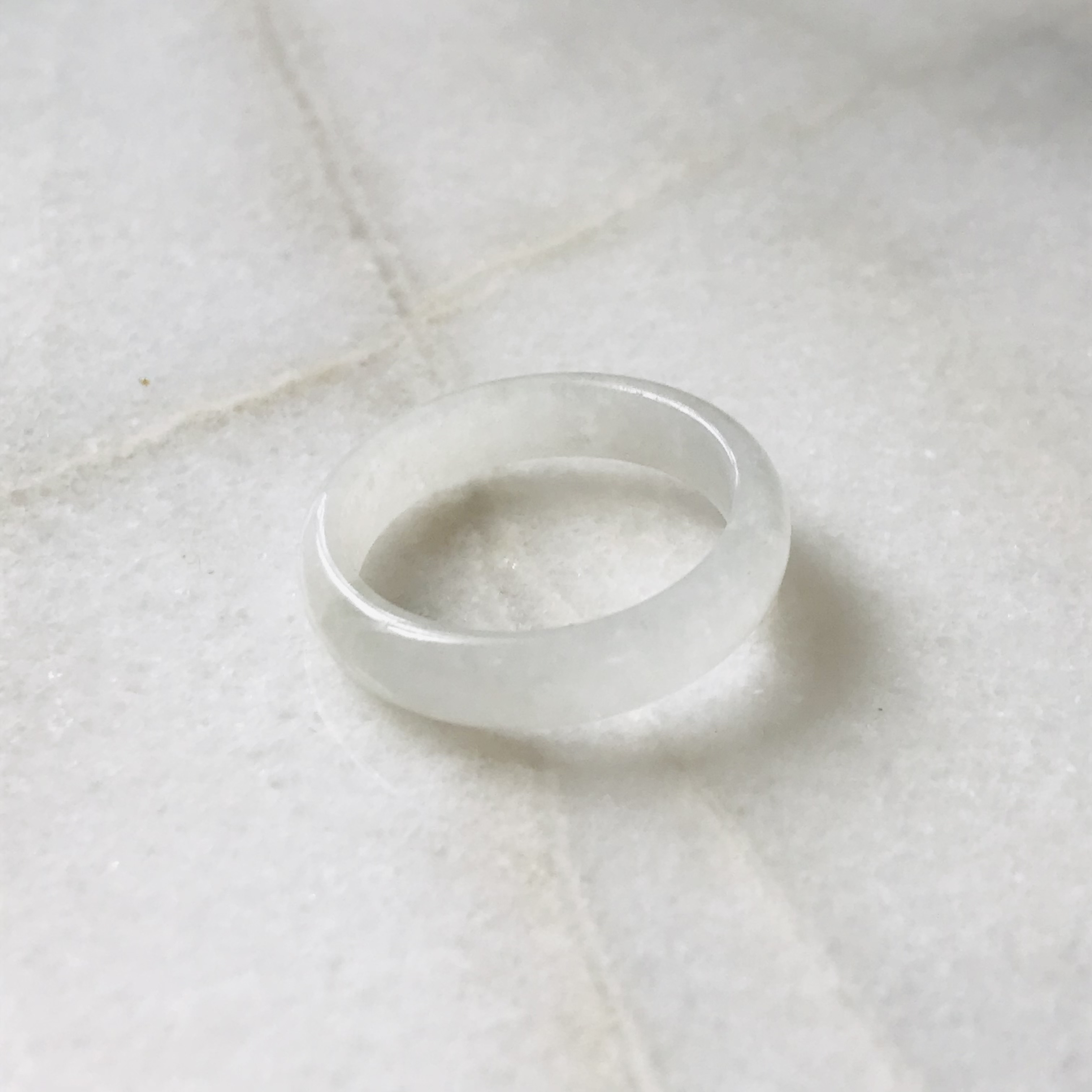 [R159-0030］ ジェイド　JADE ヒスイ　本翡翠　くりぬき　リング　天然石　ミャンマー産　19号　指輪