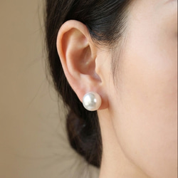 天然南洋白蝶真珠 12.7mm プラチナ ピアス ピアス（スタッド・一粒