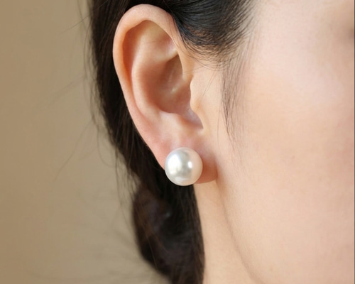 天然南洋白蝶真珠 12.7mm プラチナ ピアス ピアス（スタッド・一粒