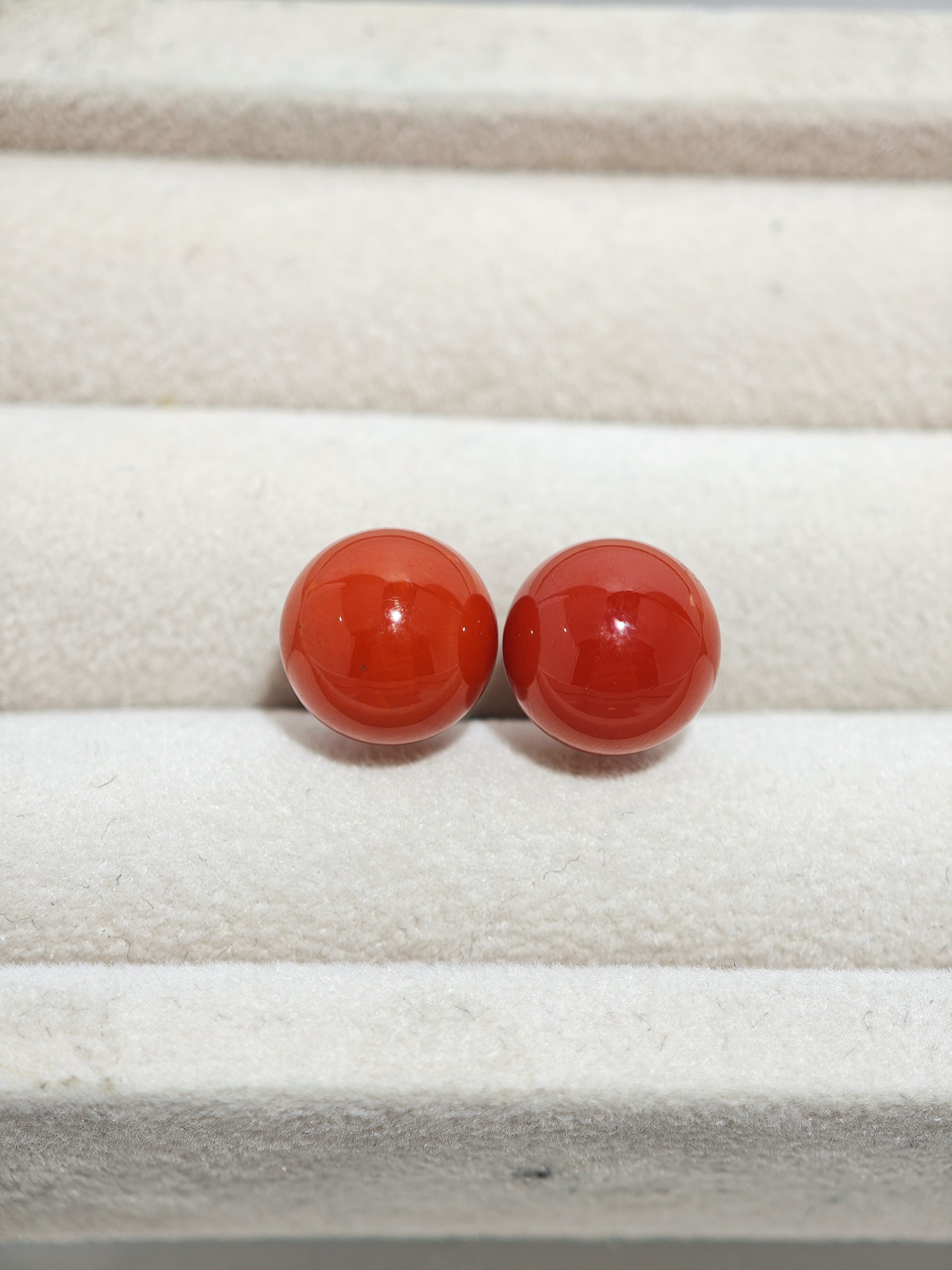 天然血赤珊瑚 プラチナ ピアス