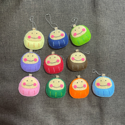 t4.w様　手作りだるまさんフェルトお守り ☆フェルトだるまさんお守り ☆お守り ☆10個セット ☆ハンドメイド