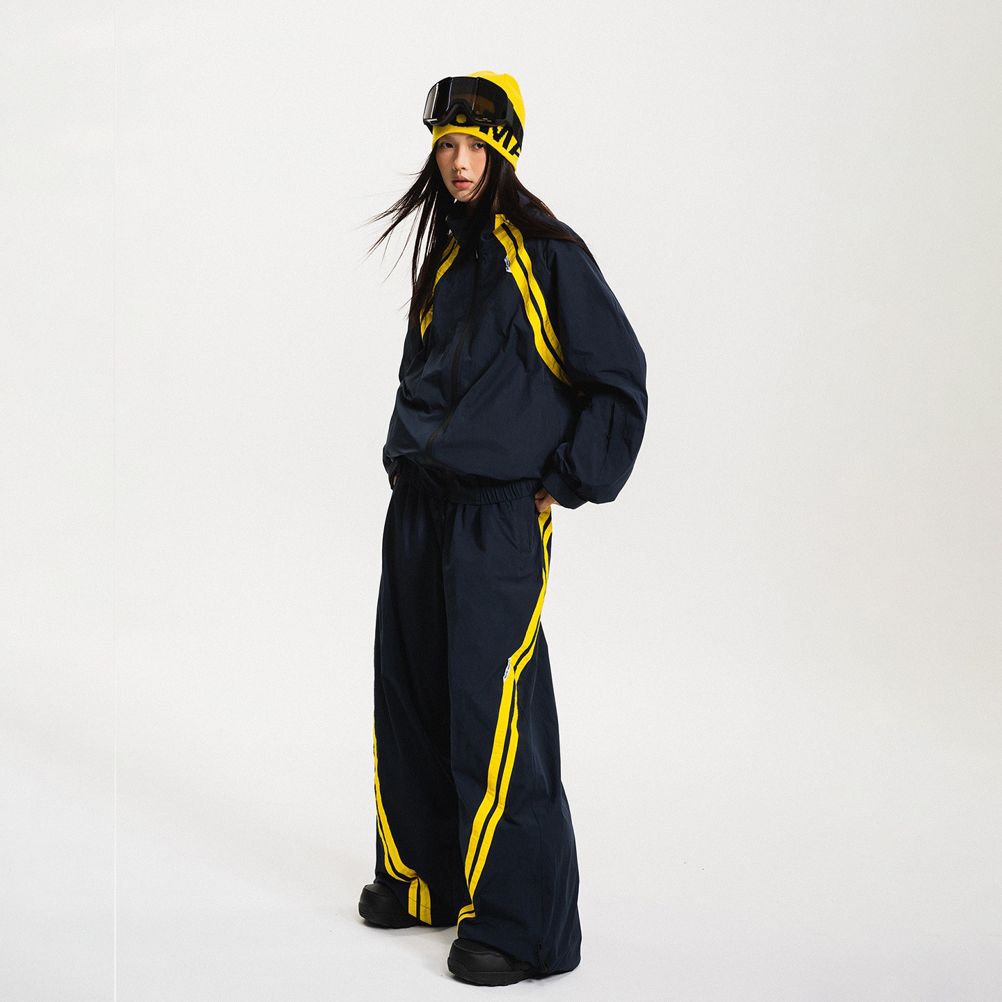 25-26秋冬限定 スノーボードウェア 3L防水 紫 黒 上下セット ジャケット パンツ メンズ レディース SN041