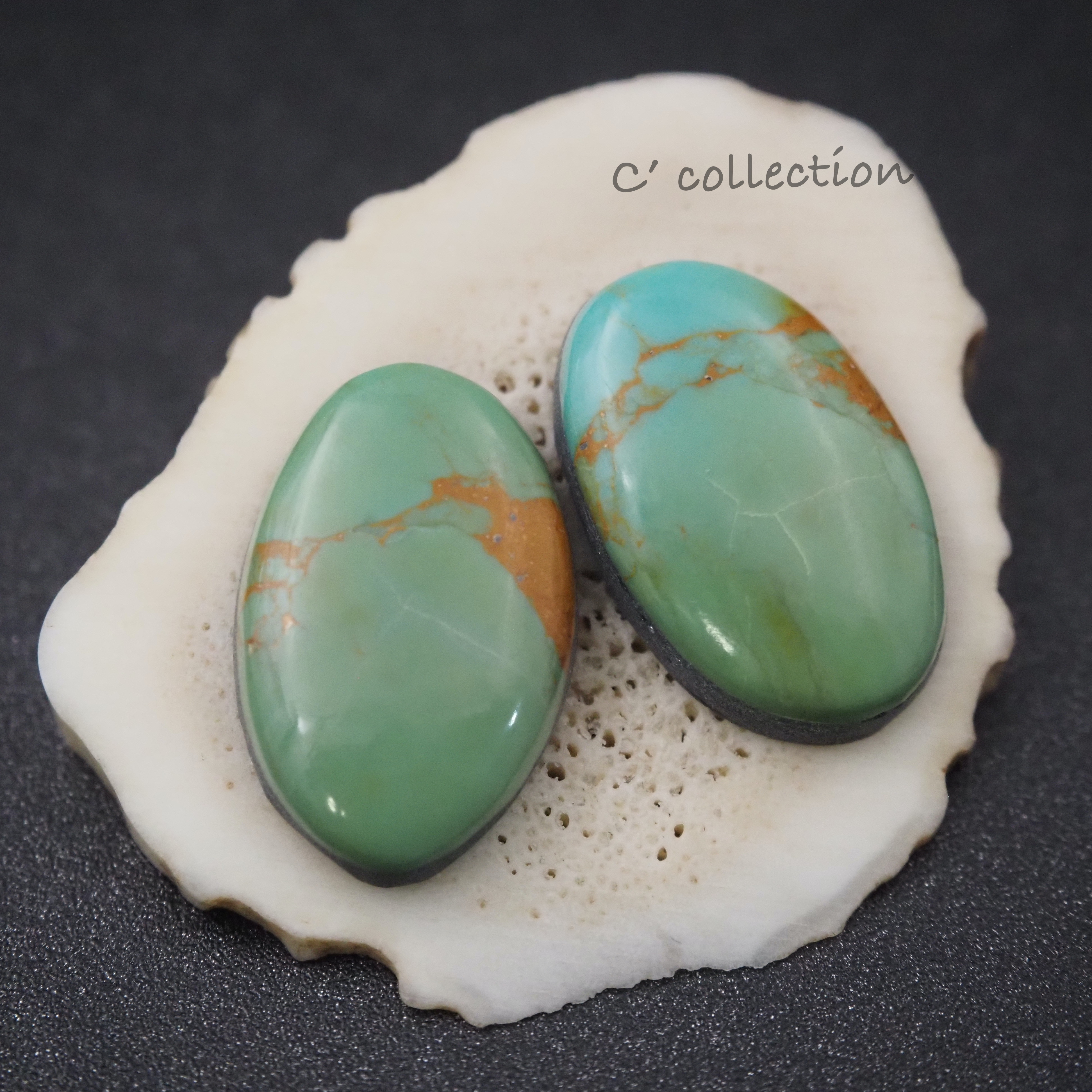 Pair Hachita Turquoise ハチタターコイズ H-74 ペアルース 天然石 ハンドメイド材料 ナチュラ