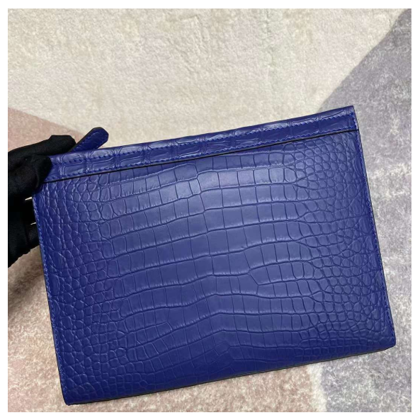 新品　クロコダイル ワニ革 クラッチバッグ 男女兼用 セカンドバック