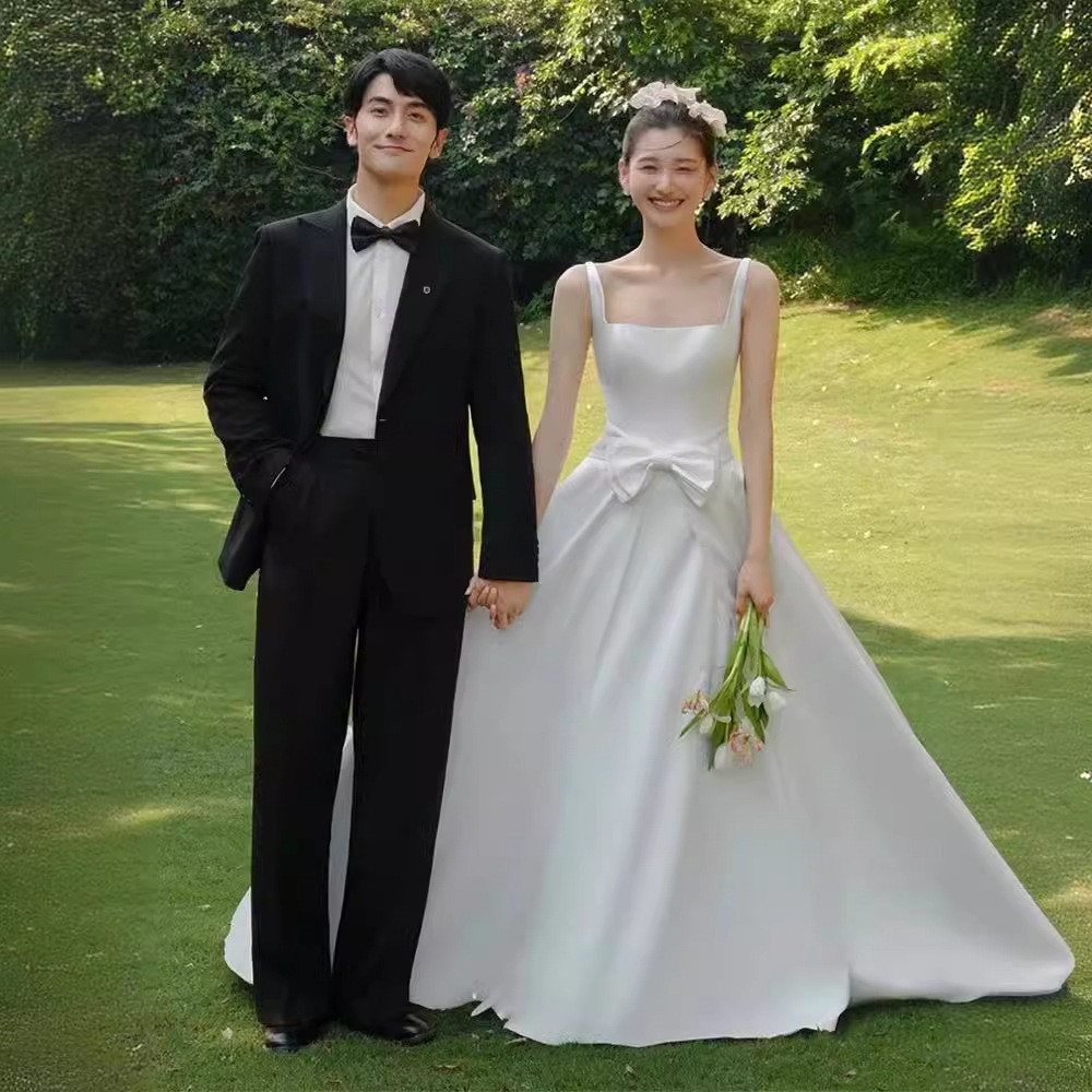 高級感 白 黒 サテンノースリーブ リボン ウェディングドレス シンプル 韓国風 花嫁 誕生日 前撮り HL638