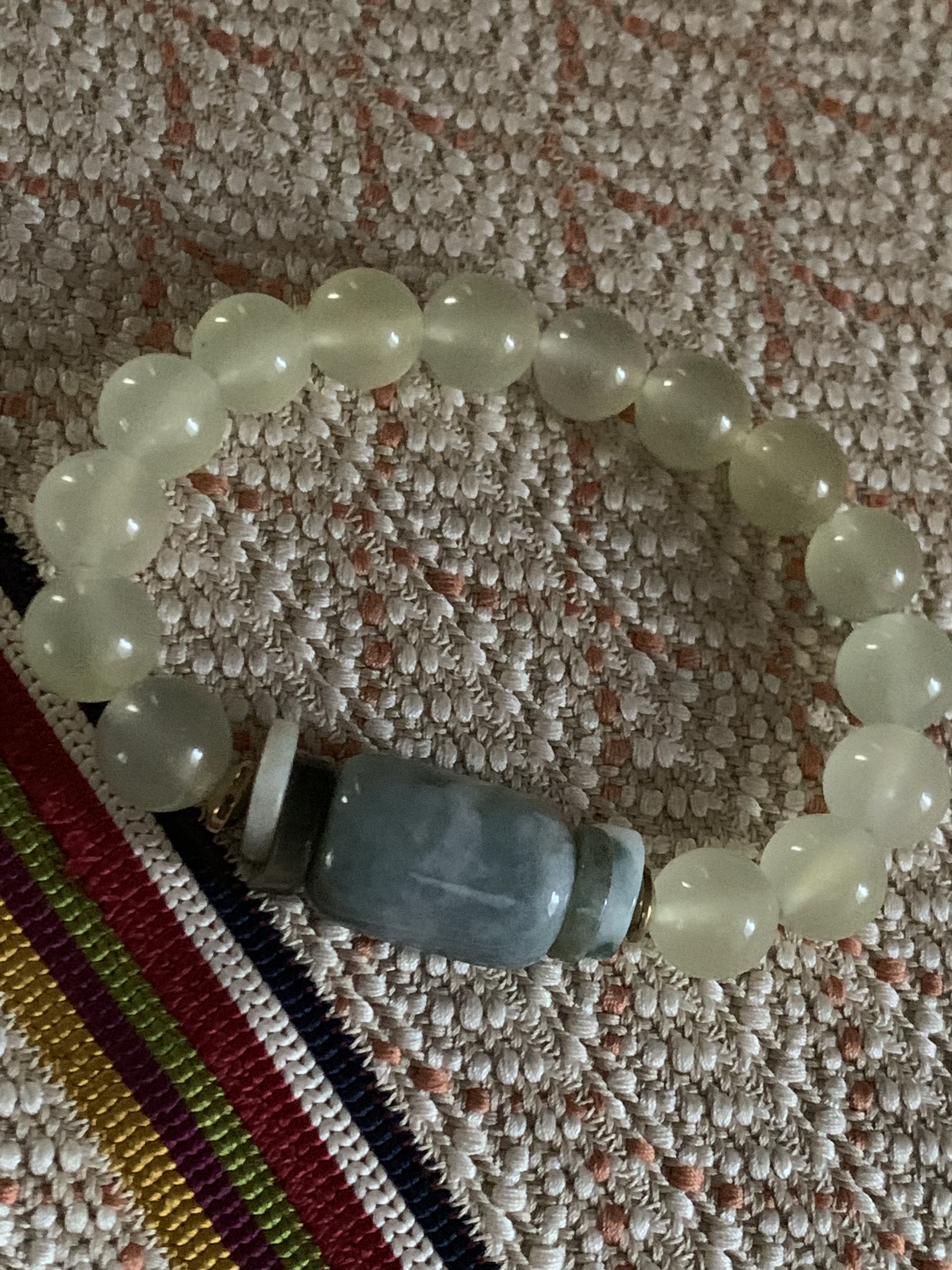 大珠 管珠ミャンマー翡翠と氷種系天然中国ギョクのブレスレット