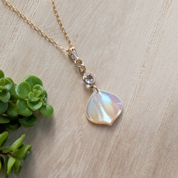 夜光貝 月の光ネックレス【三日月】 ネックレス・ペンダント 夜光貝