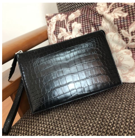 上品 ワニ革 セカンドバッグ バッグハンド クロコダイルレザー 手揚げバッグ 小物入れ 本革 鞄 メンズ 男性