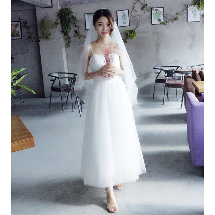 高級感 白 黒 ノースリーブ ウェディングドレス シンプル 優雅 韓国風 花嫁 誕生日 前撮り HL654