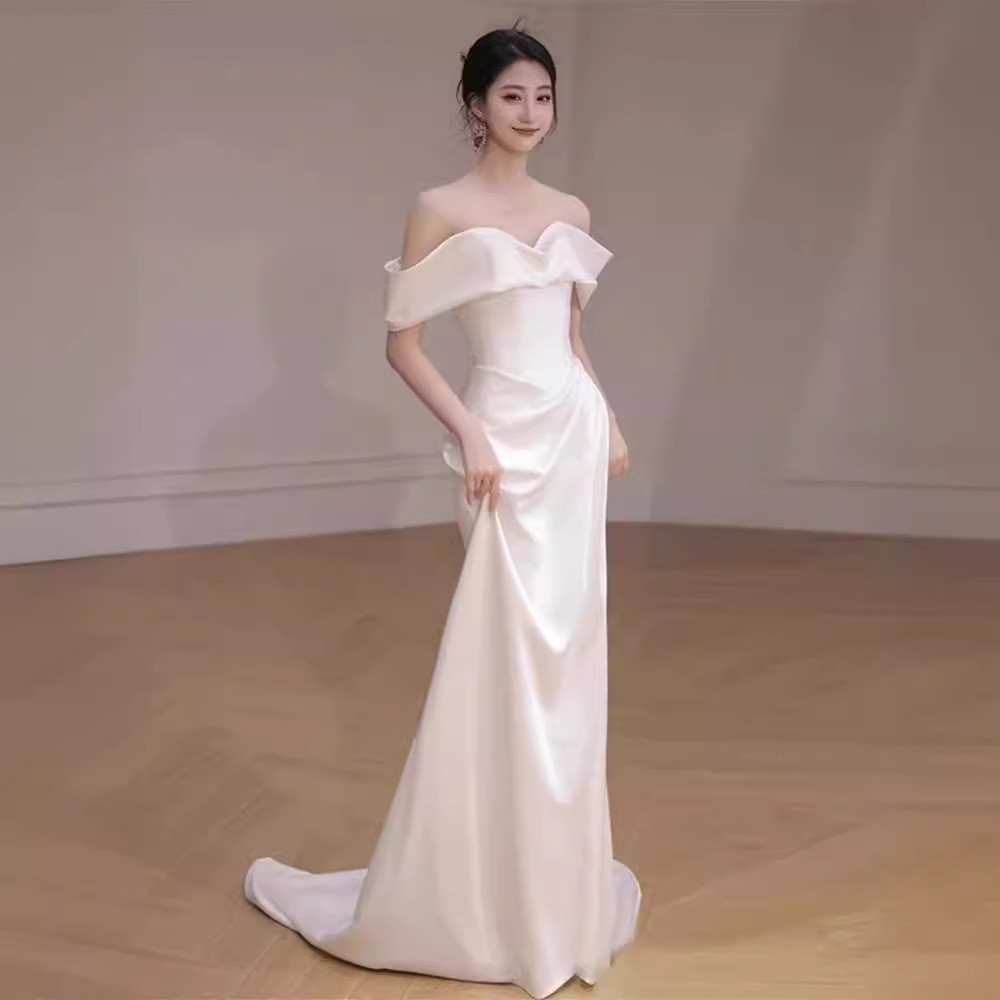 高級感 白黒 サテン オフショルダー パーティードレス シンプル 韓国風 演奏会 誕生日 成人式 前撮り HL660