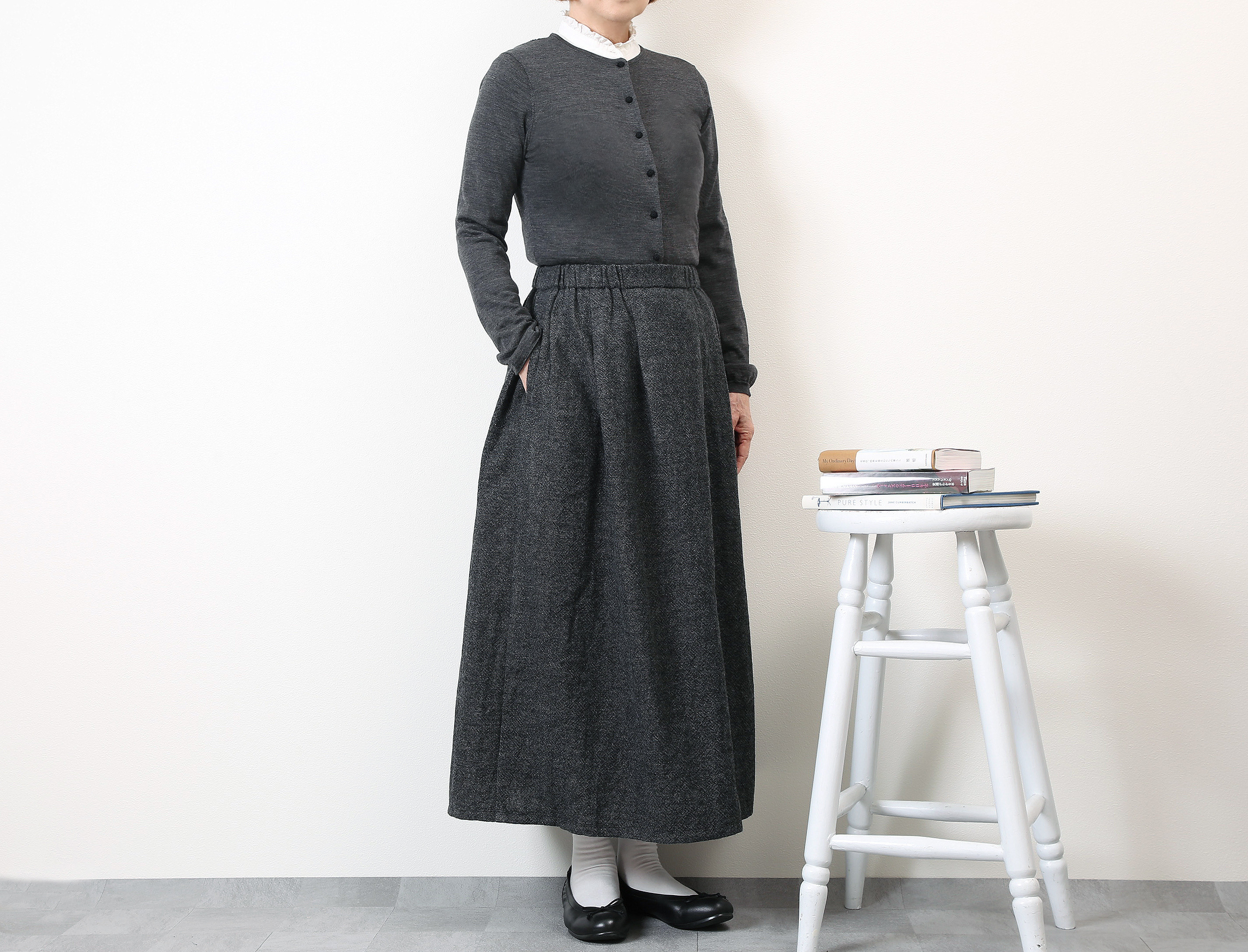 #524タックギャザースカート(ウールエターミンダークグレー)