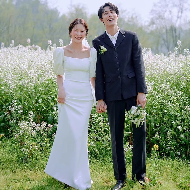 高級感 白 黒 サテン パフスリーブ ウェディングドレス シンプル 韓国風 花嫁 誕生日 成人式 前撮り HL668