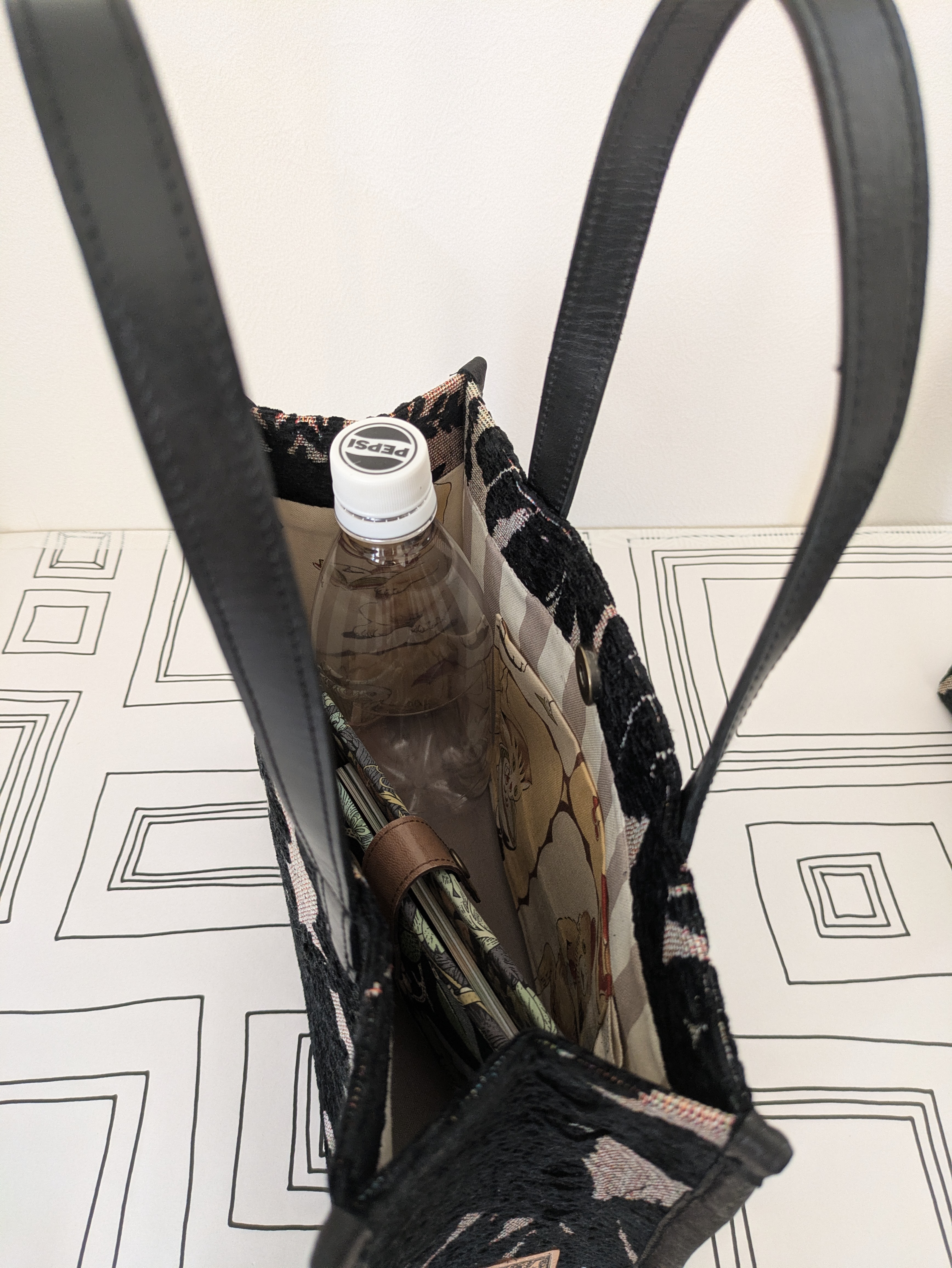 ゴブラン（裏生地）のとーと（ポーチ付き）