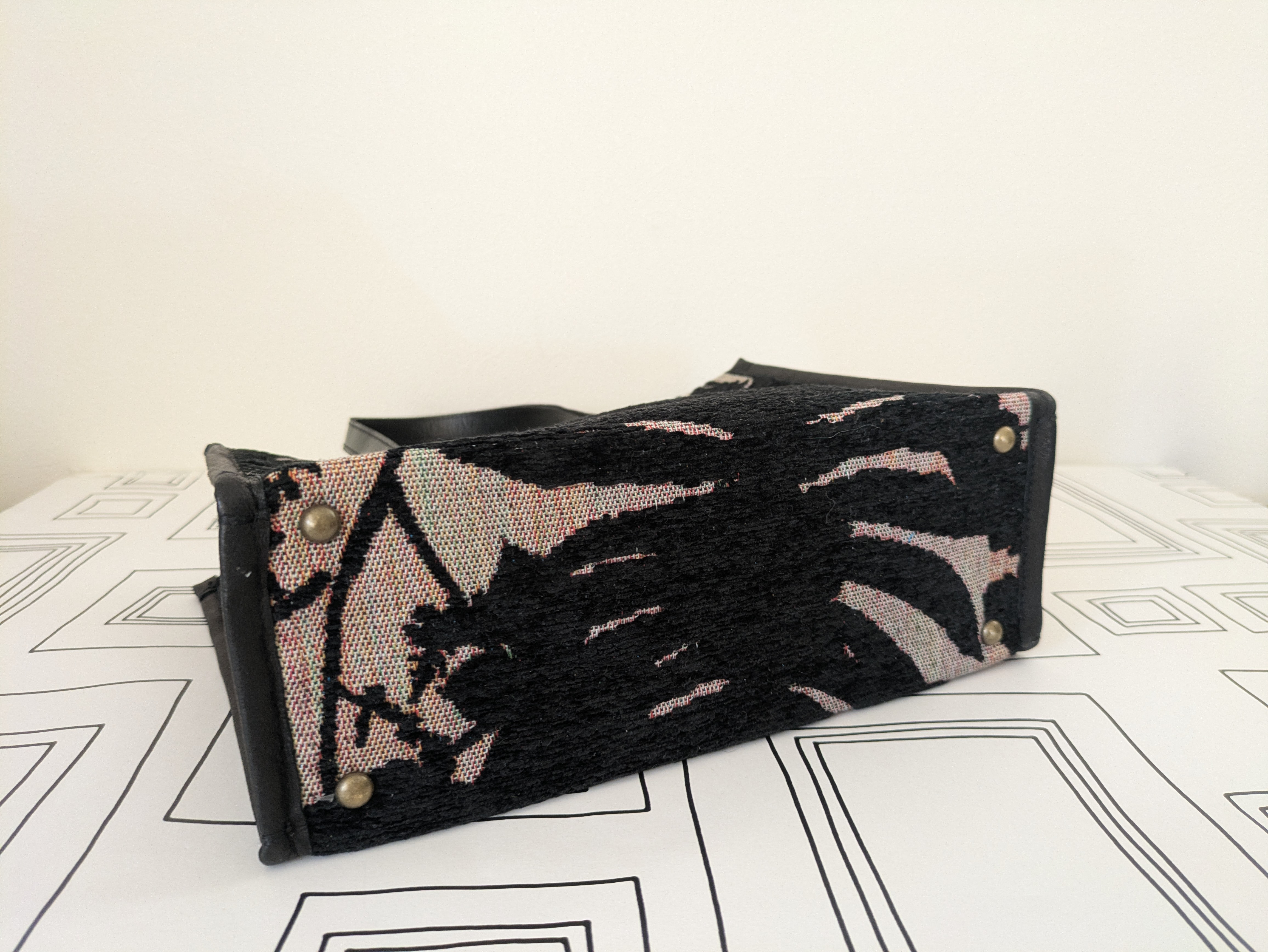 ゴブラン（裏生地）のとーと（ポーチ付き）