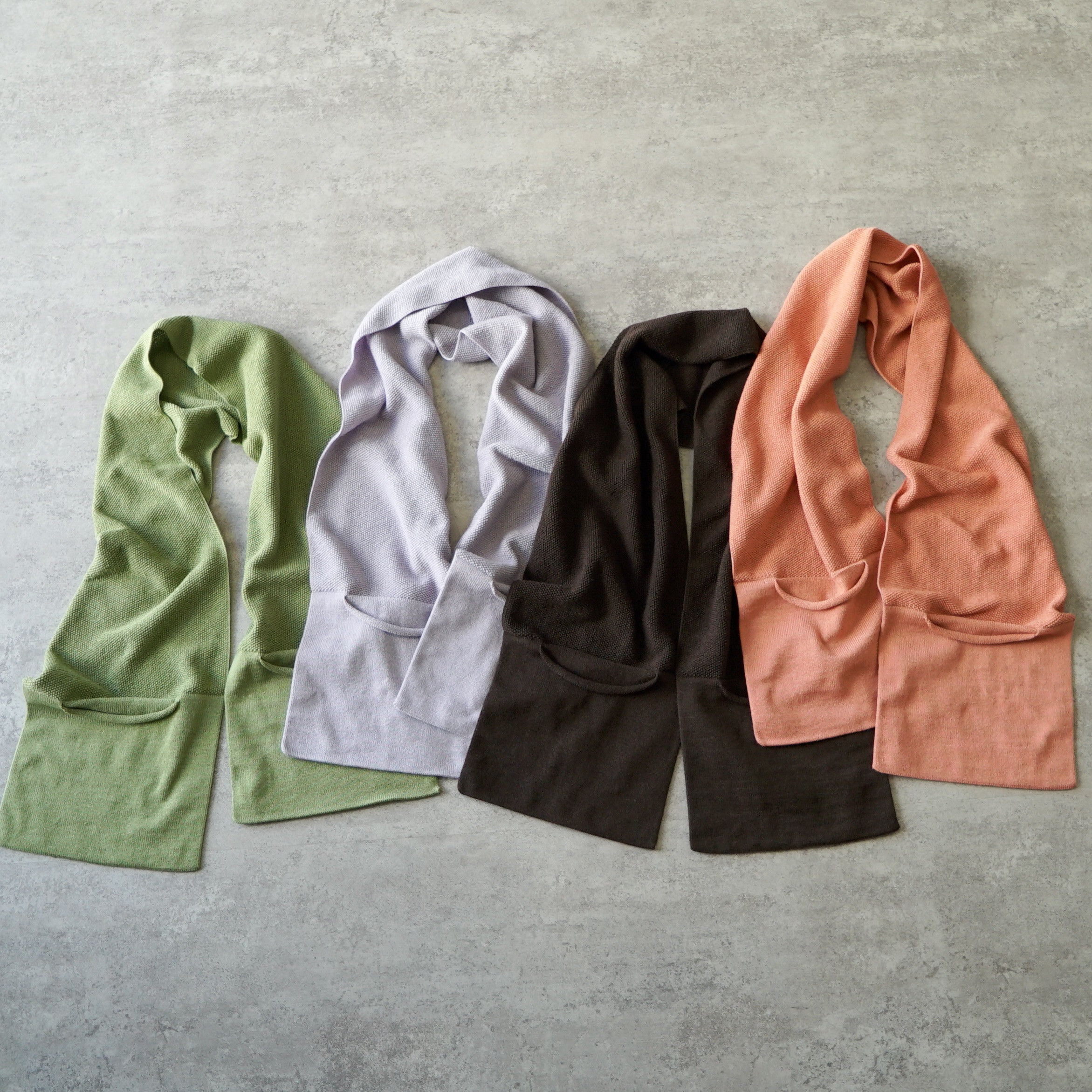 ポケット付マフラー/4カラー/三河産ニット/MOTTAiiNA