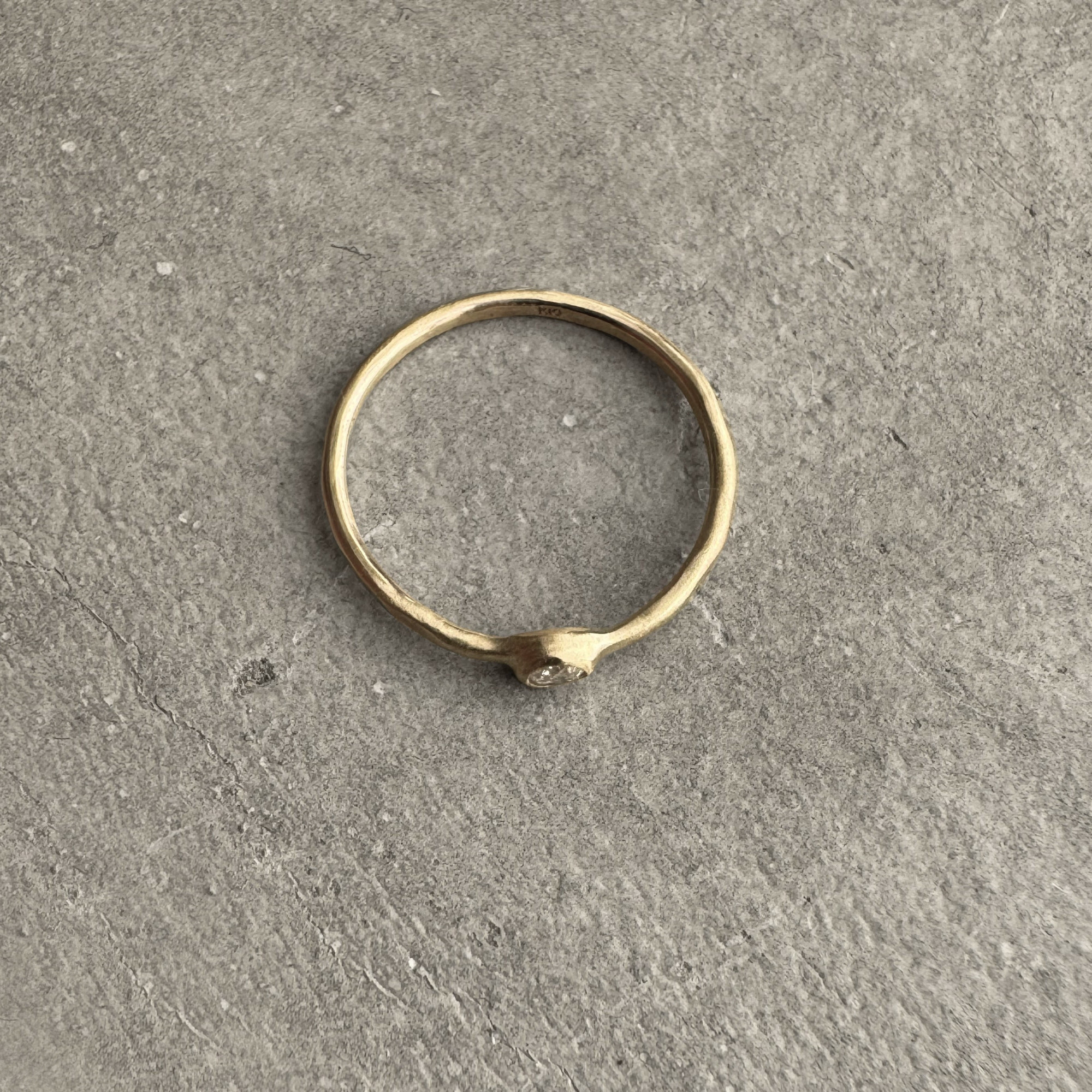 【K10】Diamond ring 槌目マット/イエローゴールド/指輪/リング/ダイヤモンド