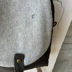 -maruyu- リネン帆布の小さめリュック 3枚目の画像