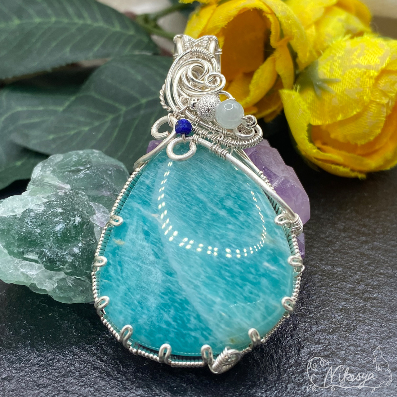 アマゾナイト(多爪)のペンダントトップ【ワイヤーアクセサリー】【一点もの】【送料無料】