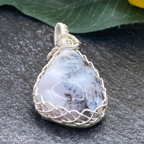 森の囁き」デンドライトオパールのペンダントトップ【Silver999