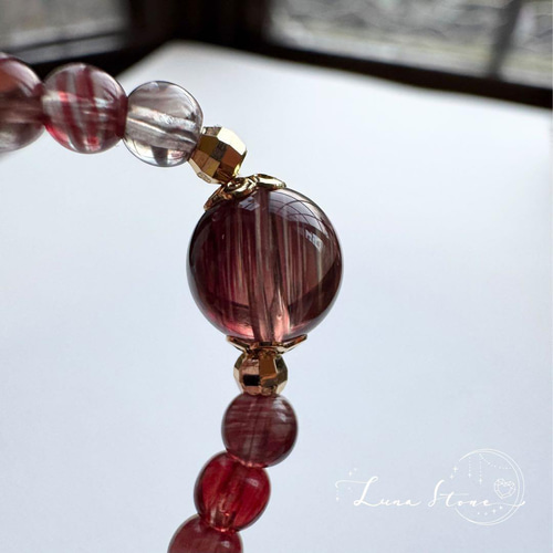 ☆再販【ハイクオリティ アンデシン】光で変わる幻想的な彩り 天然石