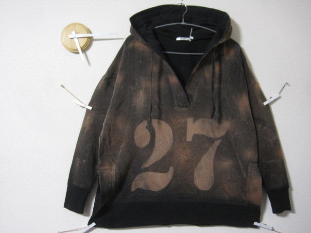 1点　スキッパー　ラージナンバー【27】フラッシュ加工　パイル/ブラウン/ストレッチ/プレゼント/Ｖネック