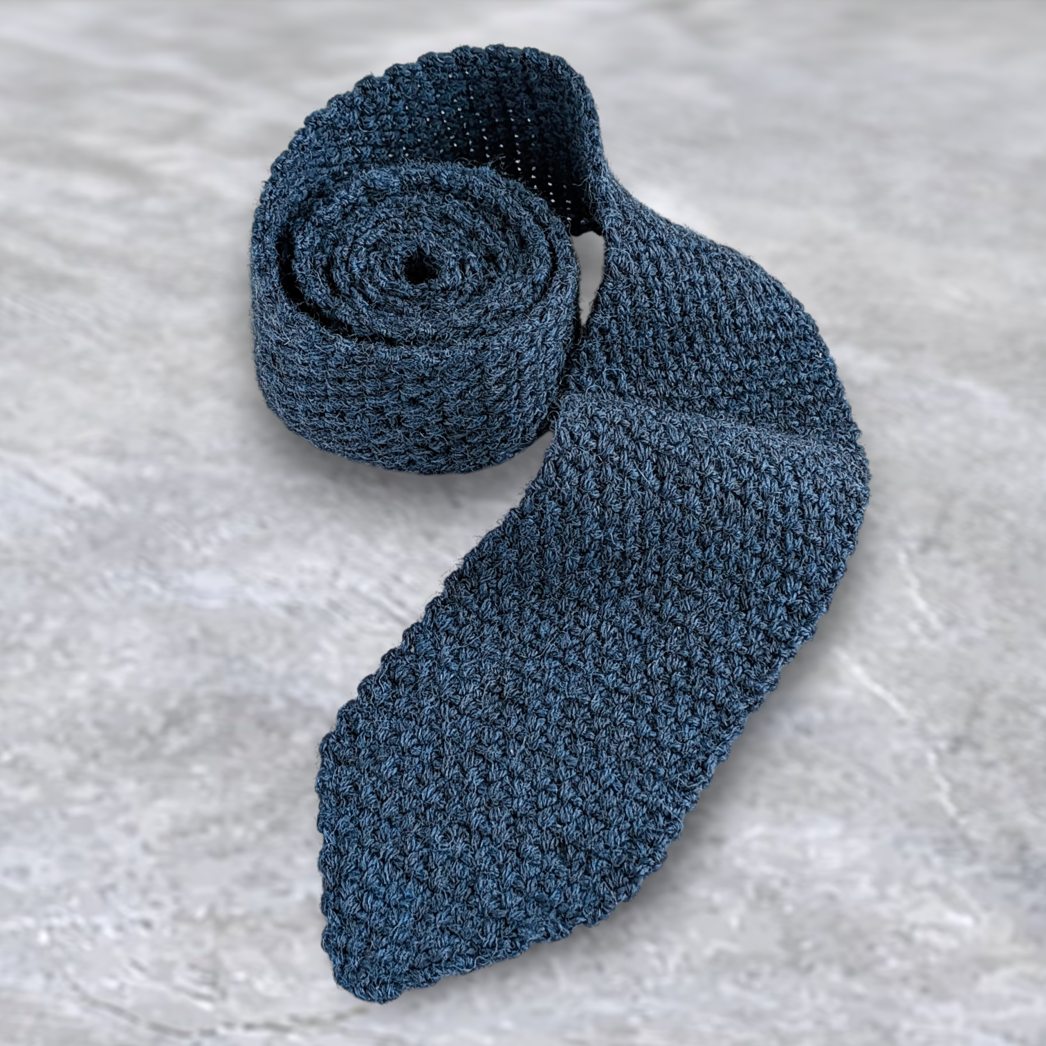 ウォッシャブルウール 手編みネクタイ【ネイビー】　　│ ニットタイ 大剣 ギフト メンズ 二次会 ビジネス 編み物 毛糸