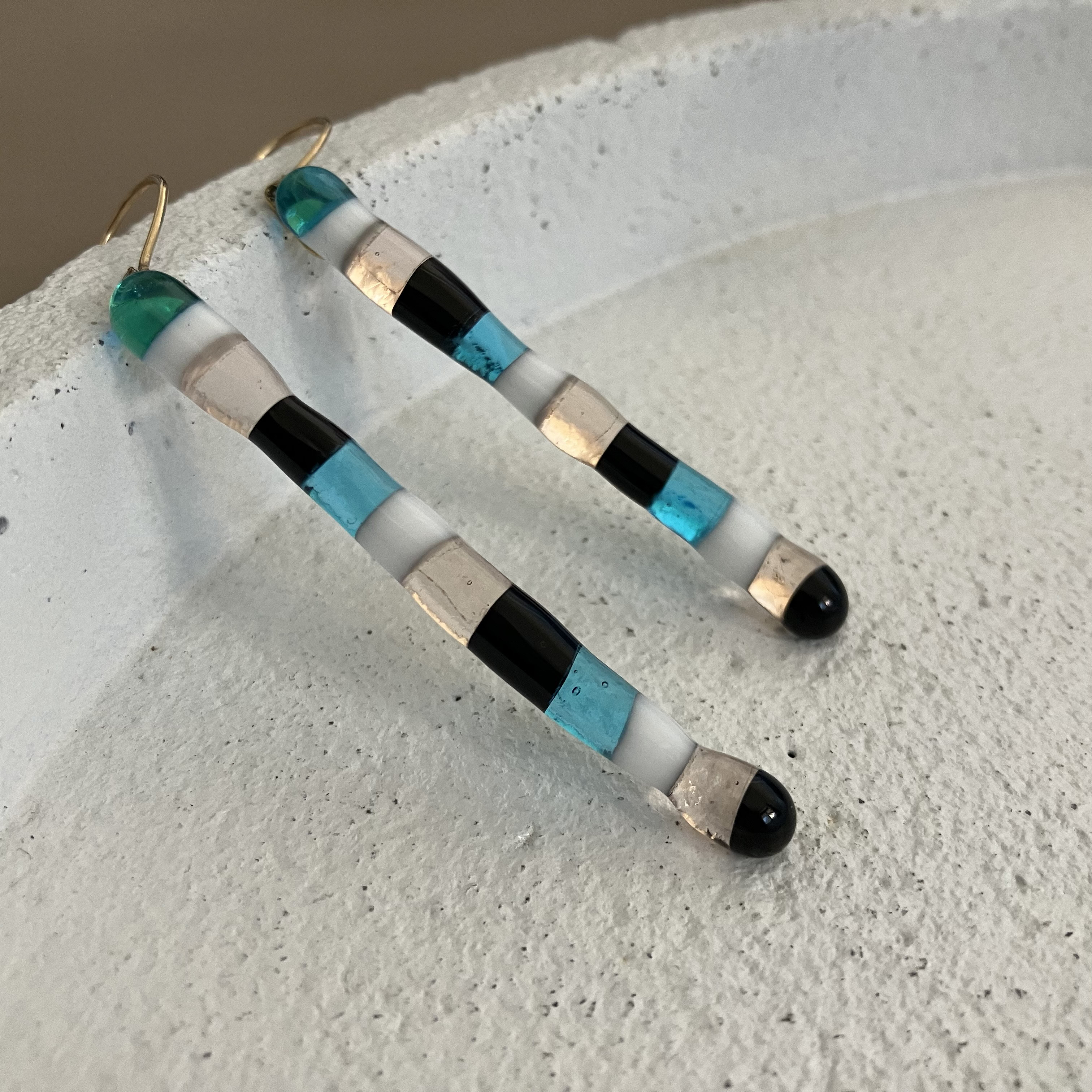 ガラスのピアス、イヤリング　金属アレルギー対応