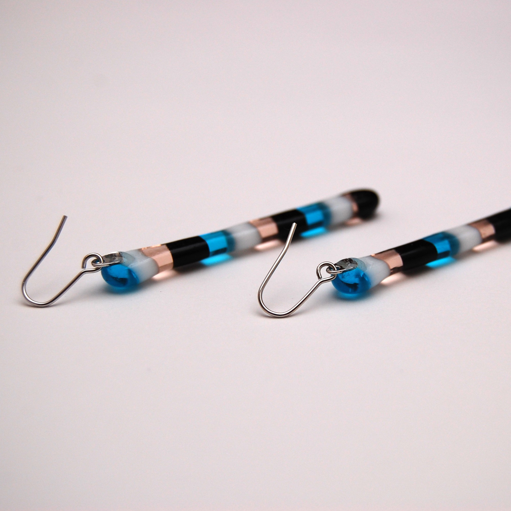 ガラスのピアス、イヤリング　金属アレルギー対応