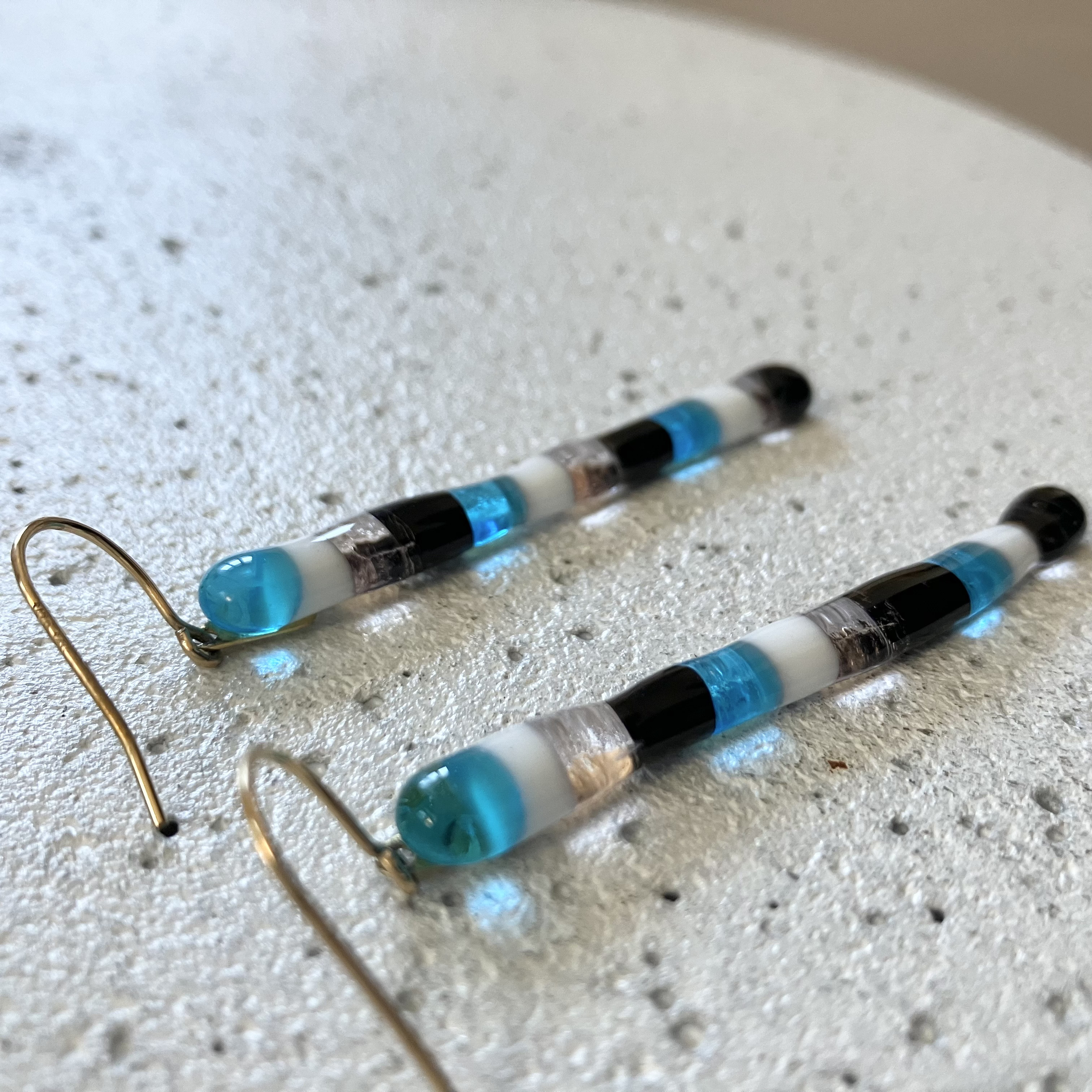 ガラスのピアス、イヤリング　金属アレルギー対応