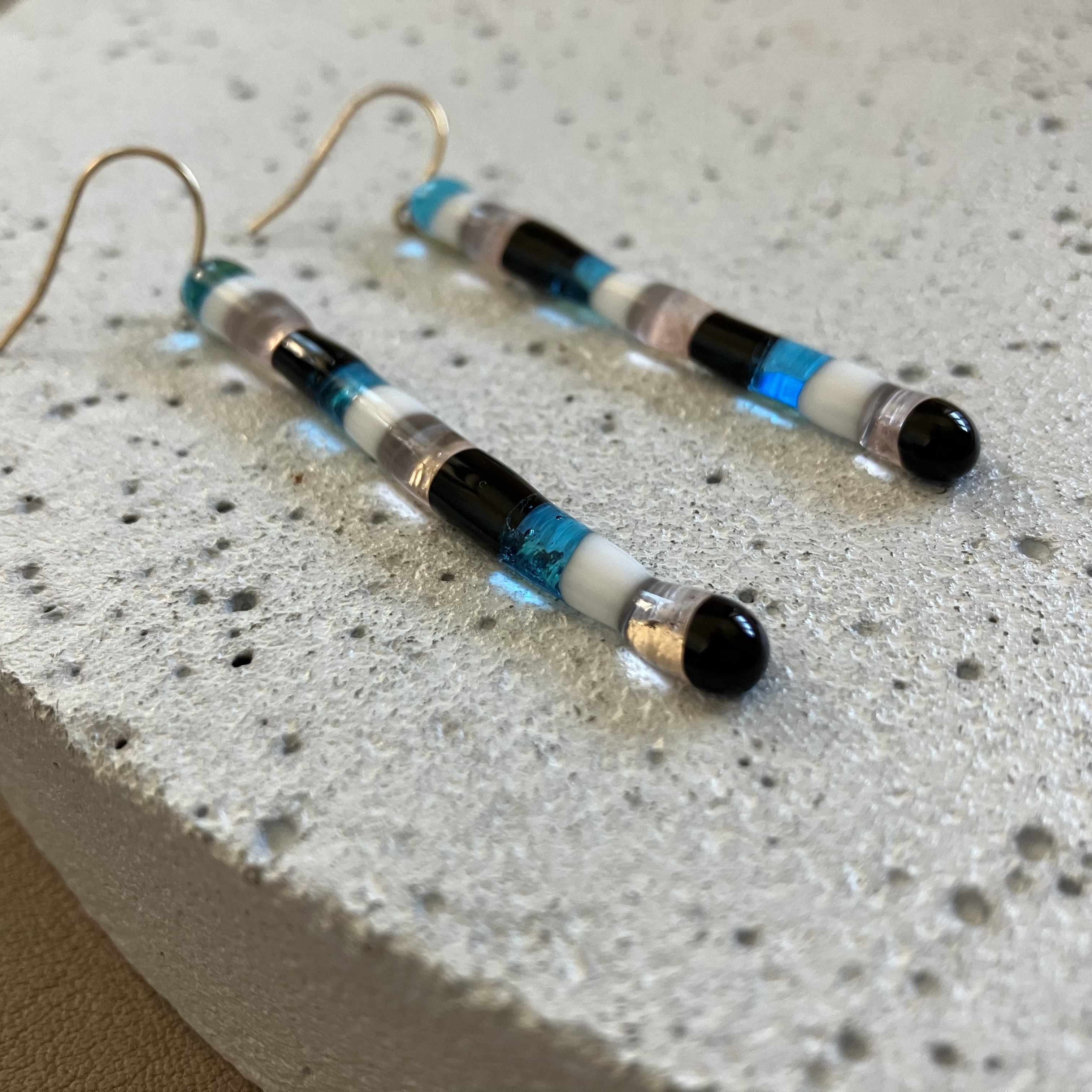 ガラスのピアス、イヤリング　金属アレルギー対応